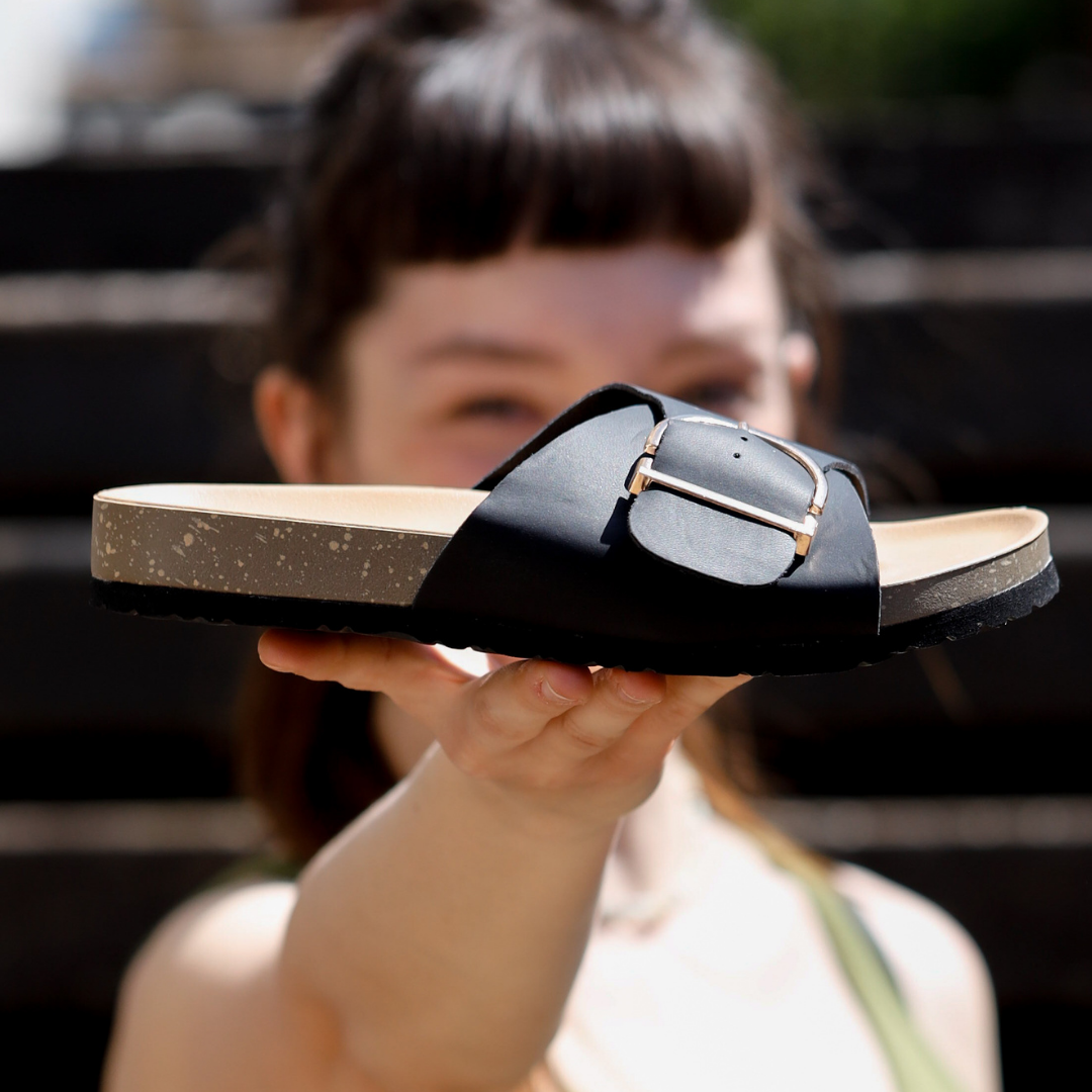 OrthoMia - Pijnsverlichtende kurk sandalen met bandjesontwerp voor dames